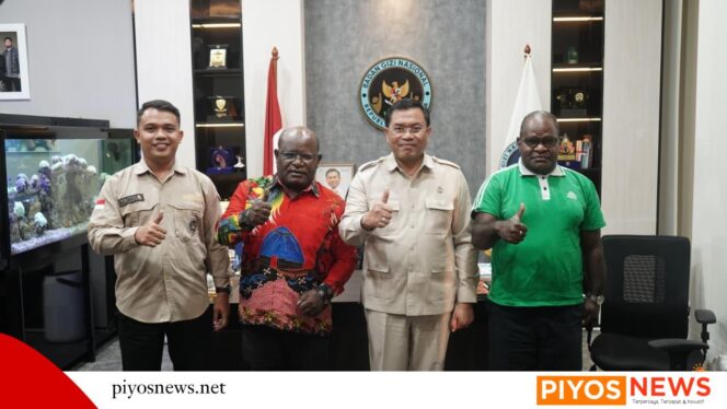 
					Bertemu Wabup Deiyai, Wakil Kepala BGN Pusat Bahas Program Strategis Penguatan Ekonomi Masyarakat
