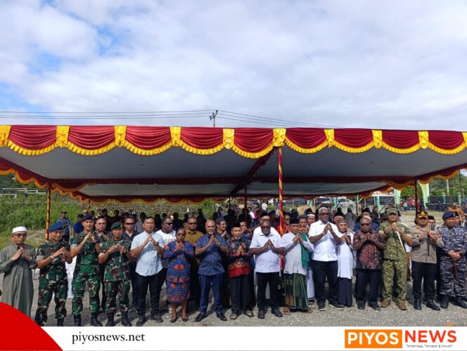 
					Pemkab Mimika dan Pemprov Papua Tengah Perkuat Kepedulian Sosial Lewat Bantuan Kurban
