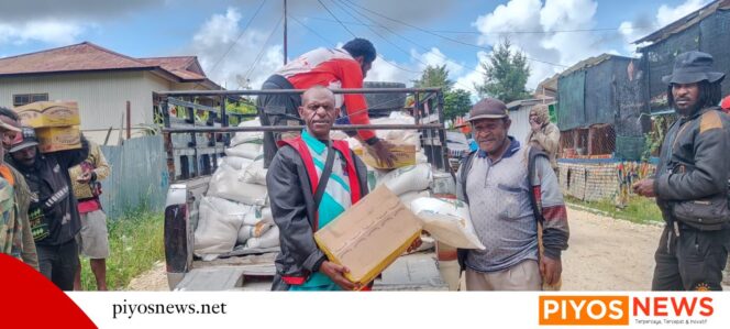 
					Pemerintah Distrik Tigi Barat Salurkan Beras Raskin untuk 22 Kampung