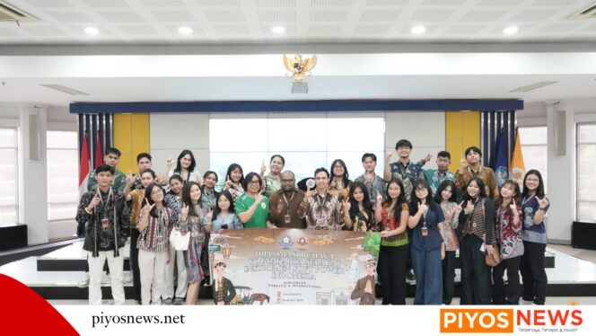 
					Teladan Kepemimpinan Sri Sultan Hamengkubuwono IX
