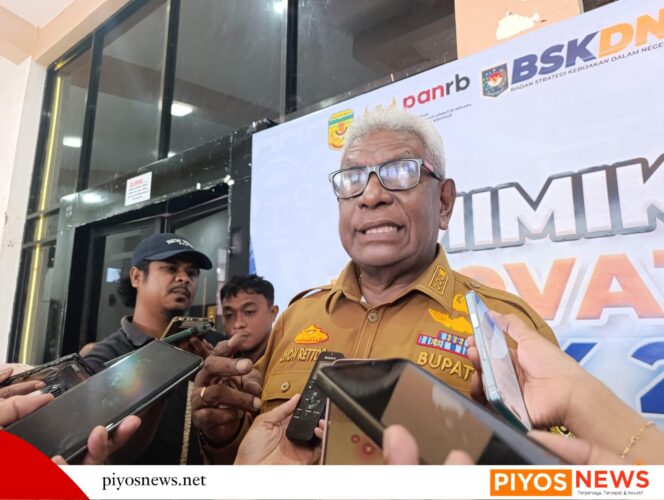
					Bupati Mimika Minta Nakes Selesai Bertugas di Pedalaman Tetap Aktif Layani Masyarakat di Kota