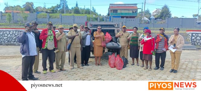 
					PEREKDA Setda Deiyai Salurkan Bibit Bawang Merah dan Bawang Putih untuk Dukung Ketahanan Pangan