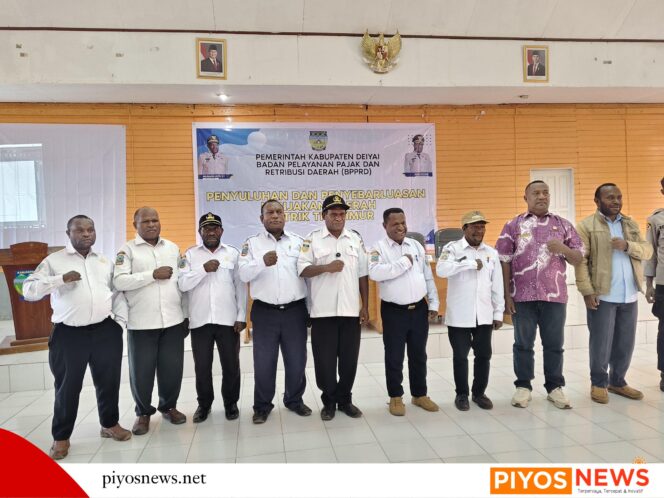 
					Asisten III Setda Deiyai Buka Sosialisasi Kebijakan Pajak Daerah di Tigi Timur dan Bouwobado