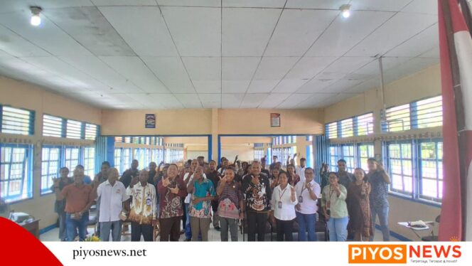 
					Guru Besar IPDN Apresiasi Kepemimpinan Rektor USWIM dalam Pengembangan Pendidikan Tinggi di Papua Tengah