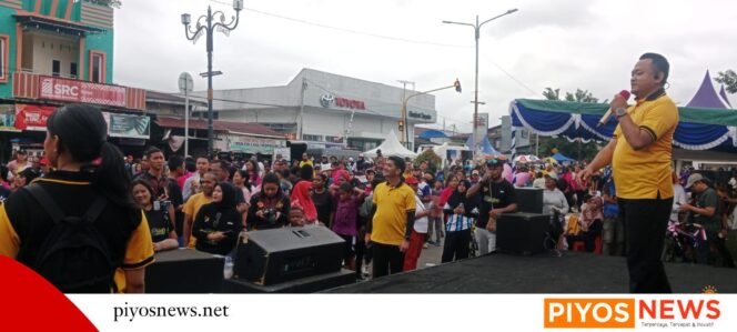 
					Sambut HUT Bhayangkara ke- 80, Ratusan Warga Timika Olahraga Bersama di CFD