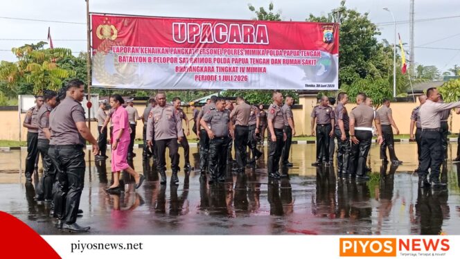 
					Korps Raport di Polres Mimika, 71 Personel Polri Naik Pangkat