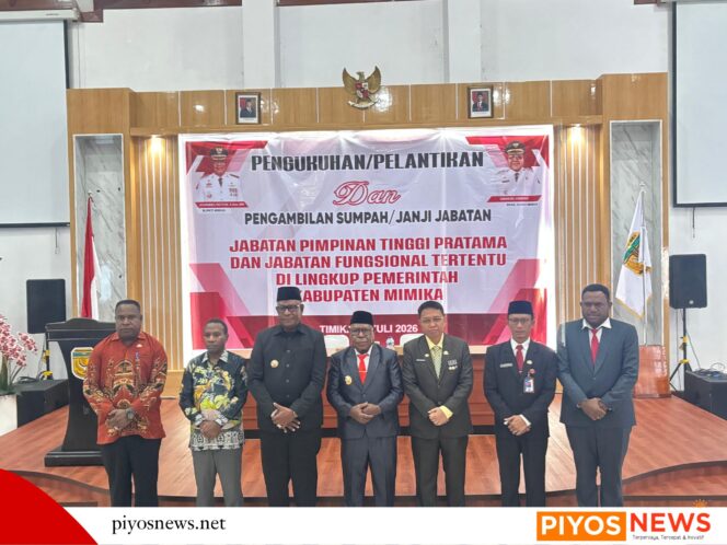 
					Bupati Johannes Rettob Kembali Melantik Pejabat Tinggi Pratama di Lingkup Pemkab Mimika