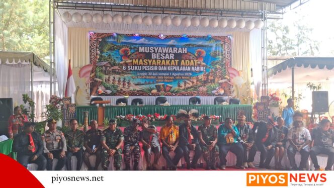 
					Mubes Masyarakat Enam Suku Pesisir dan Kepulauan Nabire Perkuat Persatuan dan Perlindungan Hak Adat