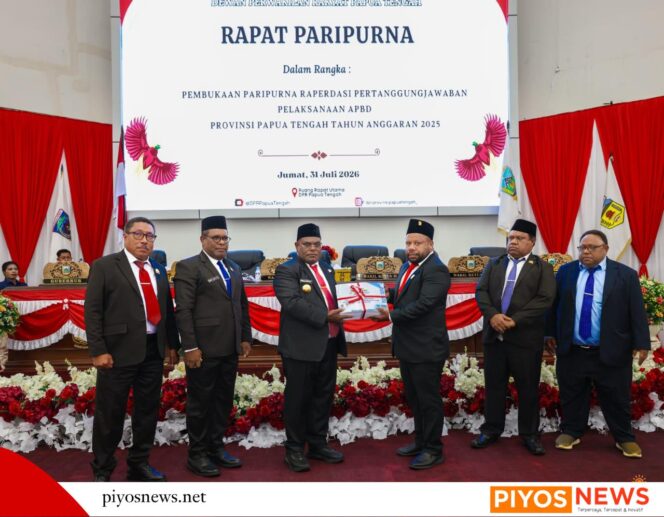 
					Gubernur Meki Nawipa Sampaikan Raperda Pertanggungjawaban APBD 2025, Pendapatan Papua Tengah Lampaui Target