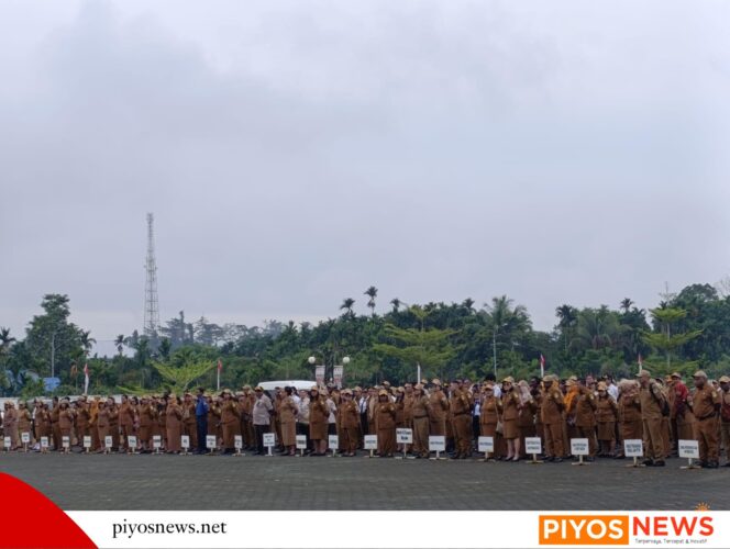 
					Bupati Rettob Minta ASN Terlibat Aktif dalam Kegiatan HUT RI ke-81