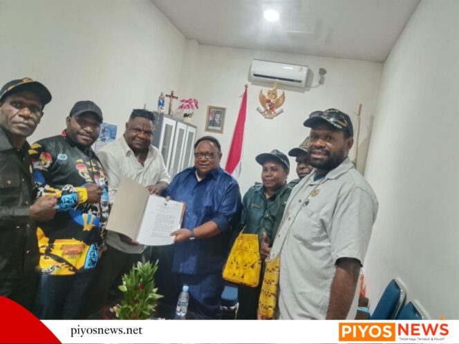 
					Waket III DPRD Nabire Minta DPR Papua Tengah Panggil Semua Pihak Tindaklanjuti Aspirasi SIMAPITOWA