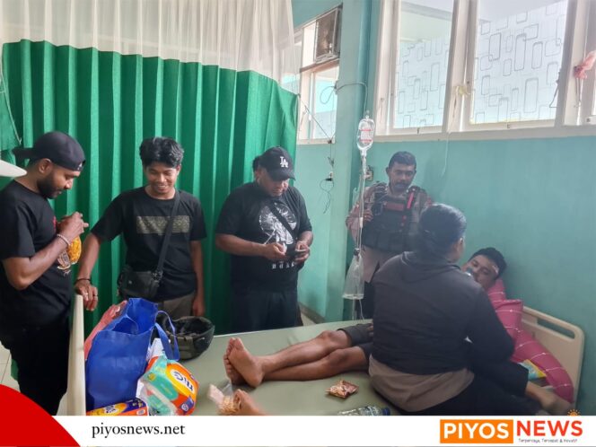 
					Anggota URC Polda Papua Tengah Dikeroyok dan Ditikam di Nabarua, Lima Pelaku Ditangkap