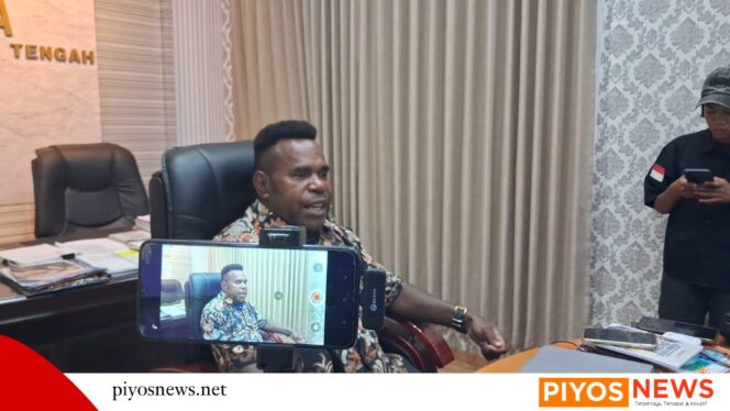 
					Ketua MRP Desak Kapolda Papua Tengah Tangkap Pelaku Pembunuhan Dua Pelajar SMK di Timika 