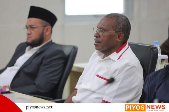 
					Anggota BULD DPD RI Wilhelmus Pigai Soroti Pemerataan Pendidikan di Papua