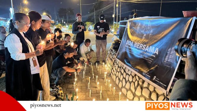 
					Lilin Solidaritas Menyala di Timika, Doa Dipanjatkan untuk Lima Wartawan yang Hilang di Anak Krakatau