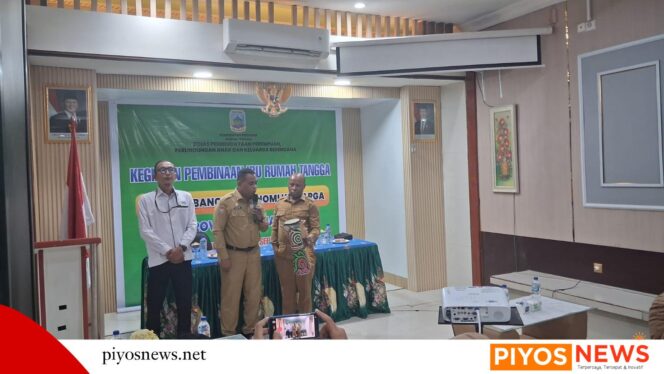 
					Pemprov Papua Tengah Bina Ibu Rumah Tangga untuk Perkuat Ekonomi Keluarga dan UKM