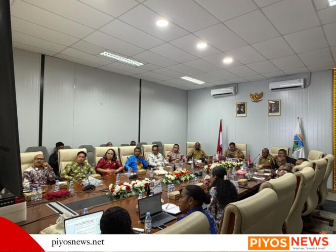 
					Lewat Pendataan Umat, Pemprov Papua Tengah Perkuat Pelayanan yang Tepat Sasaran