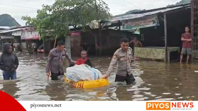 
					Debit Air Mulai Surut, Polda Papua Tetap Siaga di Kawasan Pasar Youtefa