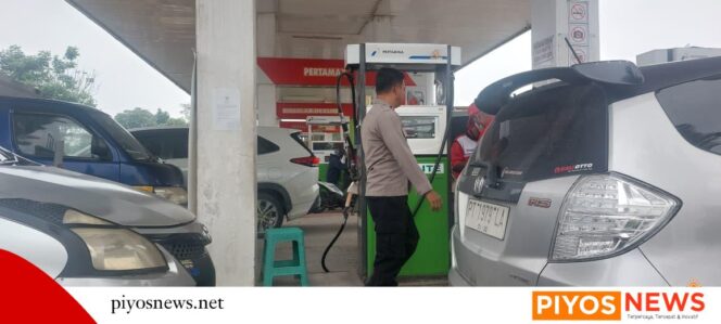 
					Pengawasan BBM Bersubsidi di Timika Diperketat, Pelat Nomor dan Barcode Kendaraan Diperiksa