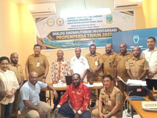 Foto bersama pada saat Dialog Daerah/Forum Inventarisasi Propemperda tahun 2027, Nabire 13 Oktober 2026