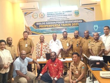 Foto bersama pada saat Dialog Daerah/Forum Inventarisasi Propemperda tahun 2027, Nabire 13 Oktober 2026